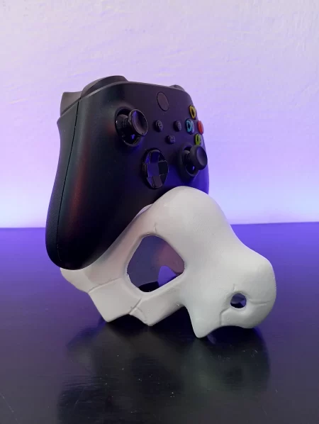 Cubone Soporte de Control Impreso en 3D